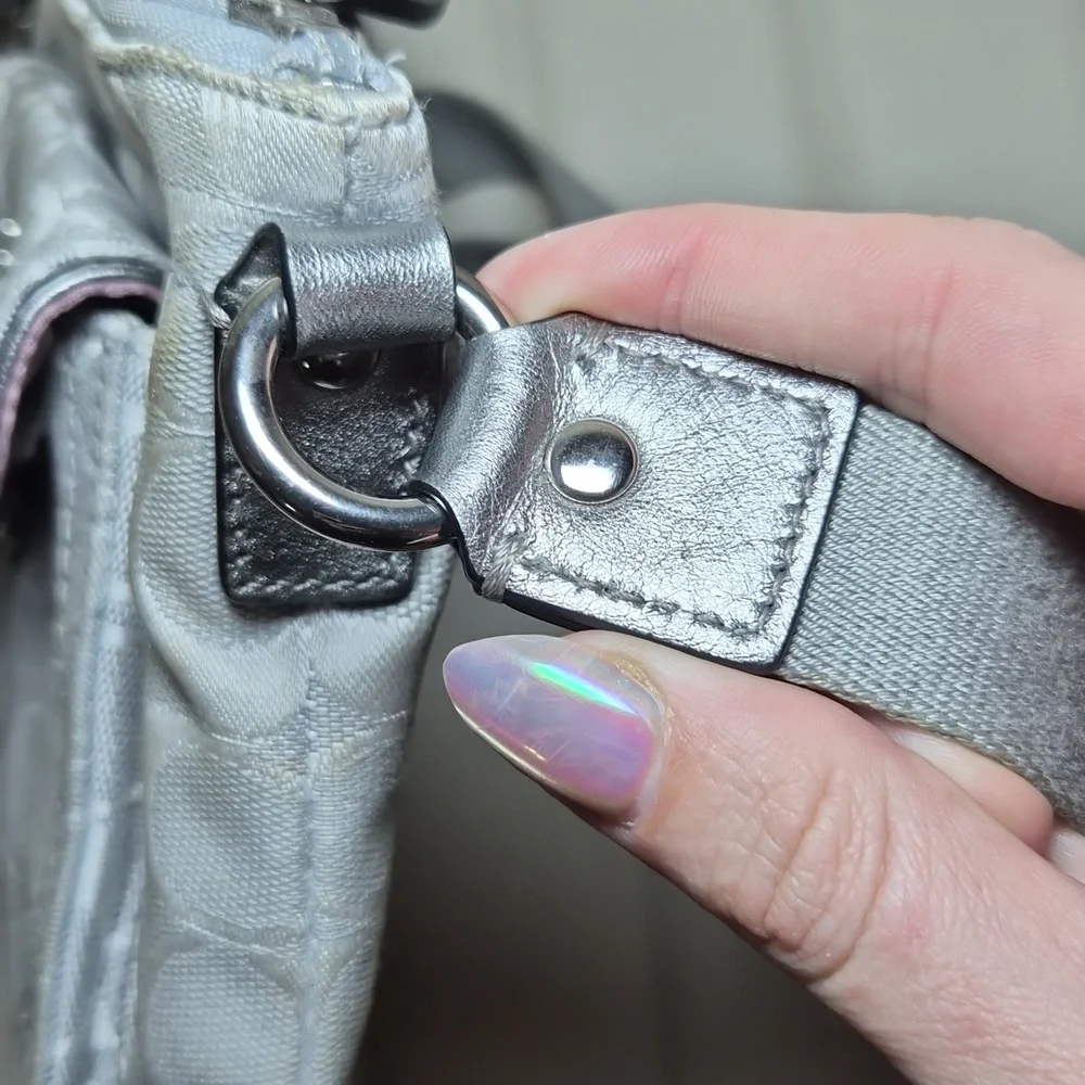 Y2K Coach Silver Signature Crossbody Bag - Silver/Gray